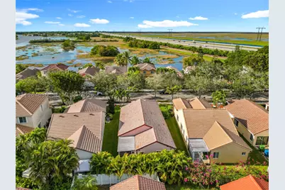 1536 Presidio, Weston, FL 33327 - Photo 47