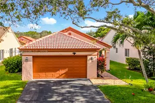 1536 Presidio, Weston, FL 33327 - Photo 1