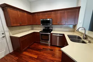 1536 Presidio, Weston, FL 33327 - Photo 11