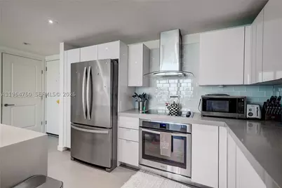 [Address not provided], Miami, FL 33132 - Photo 9