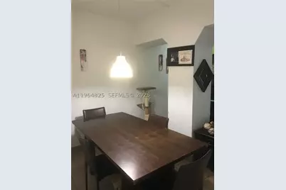 1960 Marseille #305, Miami Beach, FL 33141 - Photo 3