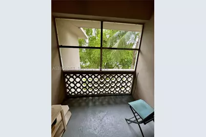 6580 Santona #A38, Coral Gables, FL 33146 - Photo 13