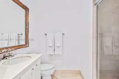 100 S Pointe #1001, Miami Beach, FL 33139 - Photo 11