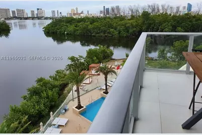 16385 Biscayne #507, North Miami Beach, FL 33160 - Photo 13