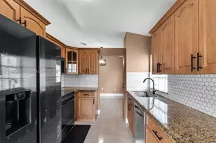 14734 Via Tivoli, Davie, FL 33325 - Photo 15
