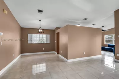 14734 Via Tivoli, Davie, FL 33325 - Photo 7
