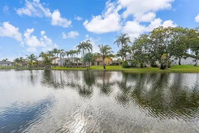 14734 Via Tivoli, Davie, FL 33325 - Photo 25