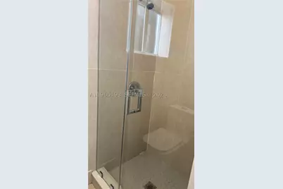 2238 NW 5th #1, Miami, FL 33125 - Photo 11
