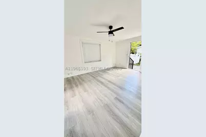 2238 NW 5th #1, Miami, FL 33125 - Photo 13