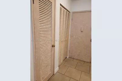 1690 NE 191st #315-1, Miami, FL 33179 - Photo 3