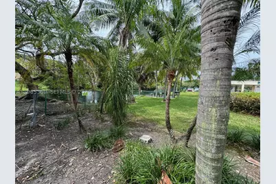 5500 SW 77th #305, Miami, FL 33155 - Photo 19