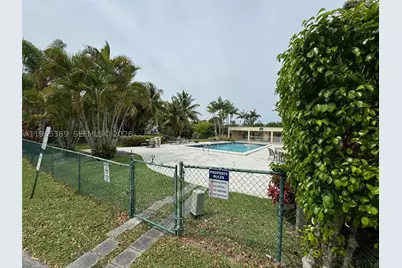 5500 SW 77th #305, Miami, FL 33155 - Photo 21
