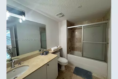 170 SE 14th #1108, Miami, FL 33131 - Photo 19