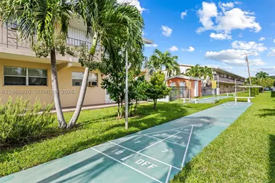 2081 NE 56th #101, Fort Lauderdale, FL 33308 - Photo 5