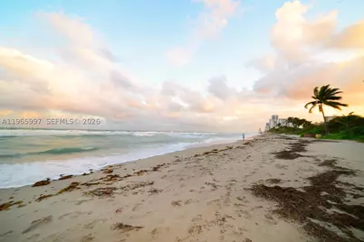 [Address not provided], Hollywood, FL 33019 - Photo 19