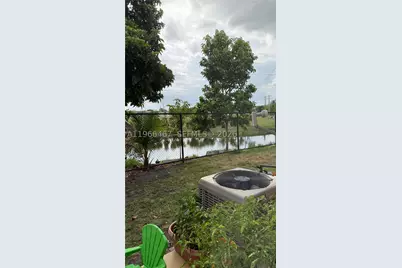 17720 NW 73rd #105, Hialeah, FL 33015 - Photo 19