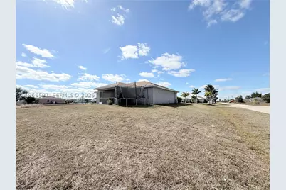 3625 NE 19, Cape Coral, FL 33909 - Photo 9