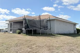 3625 NE 19, Cape Coral, FL 33909 - Photo 7