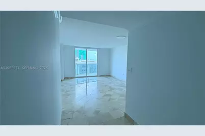 2101 Brickell #2202, Miami, FL 33129 - Photo 5