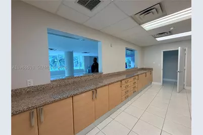 2101 Brickell #2202, Miami, FL 33129 - Photo 21