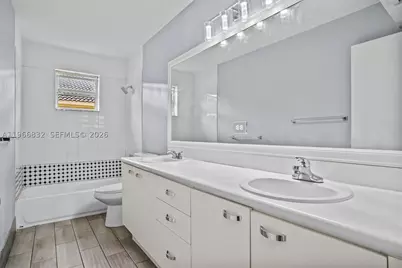 2167 Hacienda, Weston, FL 33327 - Photo 19