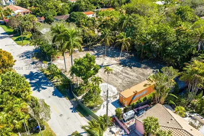 2880 Fairgreen, Miami Beach, FL 33140 - Photo 13