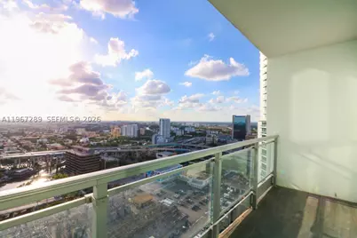 92 SW 3rd #2706, Miami, FL 33130 - Photo 7