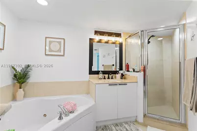 16699 Collins #2709, Sunny Isles Beach, FL 33160 - Photo 25