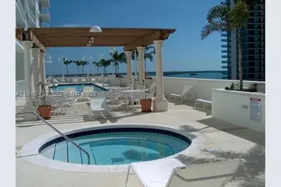1200 Brickell Bay #1712, Miami, FL 33131 - Photo 17