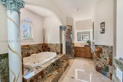 7851 NW 166th, Miami Lakes, FL 33016 - Photo 45