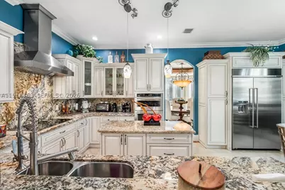 7851 NW 166th, Miami Lakes, FL 33016 - Photo 27