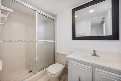 2861 Somerset #104, Lauderdale Lakes, FL 33311 - Photo 7
