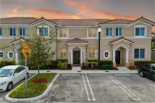 1040 SE 24th, Homestead, FL 33035 - Photo 1
