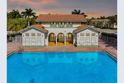 1040 SE 24th, Homestead, FL 33035 - Photo 3