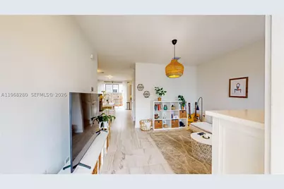 1040 SE 24th, Homestead, FL 33035 - Photo 5
