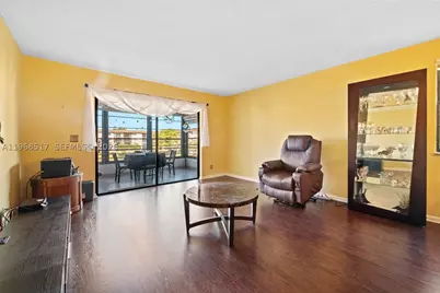 4950 E Sabal Palm #310, Tamarac, FL 33319 - Photo 7