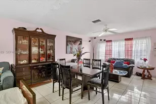 10413 NW 6th, Pembroke Pines, FL 33026 - Photo 11