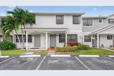 10413 NW 6th, Pembroke Pines, FL 33026 - Photo 3