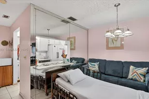 10413 NW 6th, Pembroke Pines, FL 33026 - Photo 13