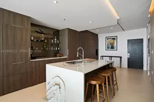 900 Biscayne, Miami, FL 33132 - Photo 5