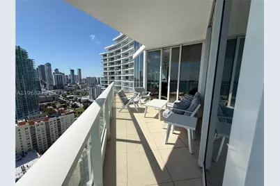 2020 N Bayshore #3102, Miami, FL 33137 - Photo 11