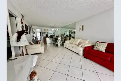 8960 S Hollybrook #109, Pembroke Pines, FL 33025 - Photo 13