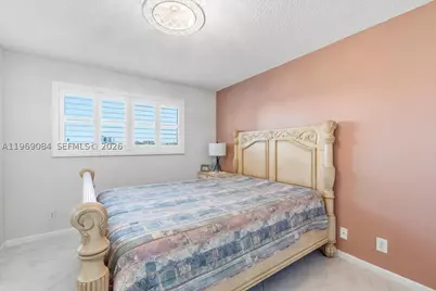 3201 NE 8th #405, Pompano Beach, FL 33062 - Photo 15