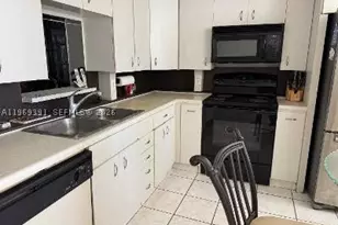 2503 Antigua, Coconut Creek, FL 33066 - Photo 9