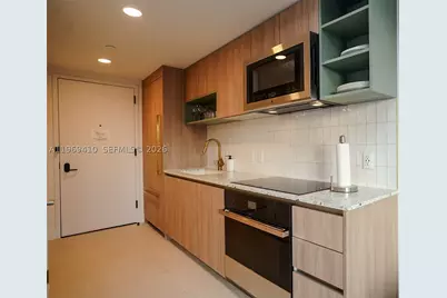 601 NE 1st #3507, Miami, FL 33132 - Photo 3