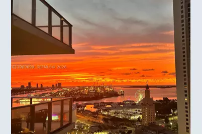 851 NE 1st #2212, Miami, FL 33132 - Photo 37