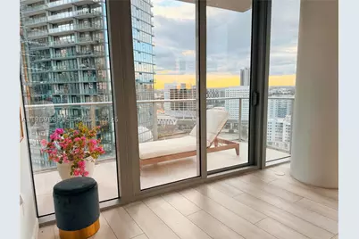 851 NE 1st #2212, Miami, FL 33132 - Photo 21