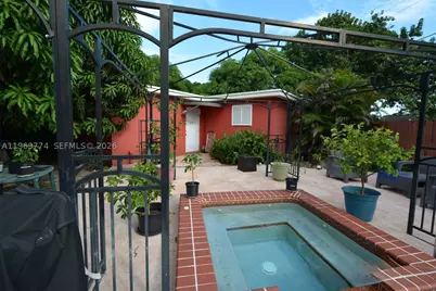 890 E 38th, Hialeah, FL 33013 - Photo 23