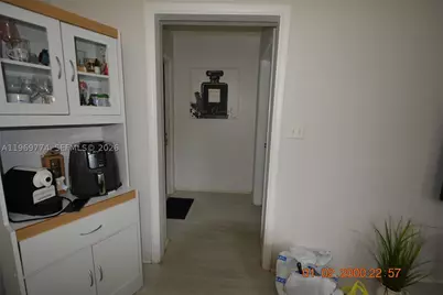 890 E 38th, Hialeah, FL 33013 - Photo 27