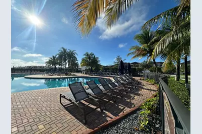 9374 W 32nd, Hialeah, FL 33018 - Photo 43